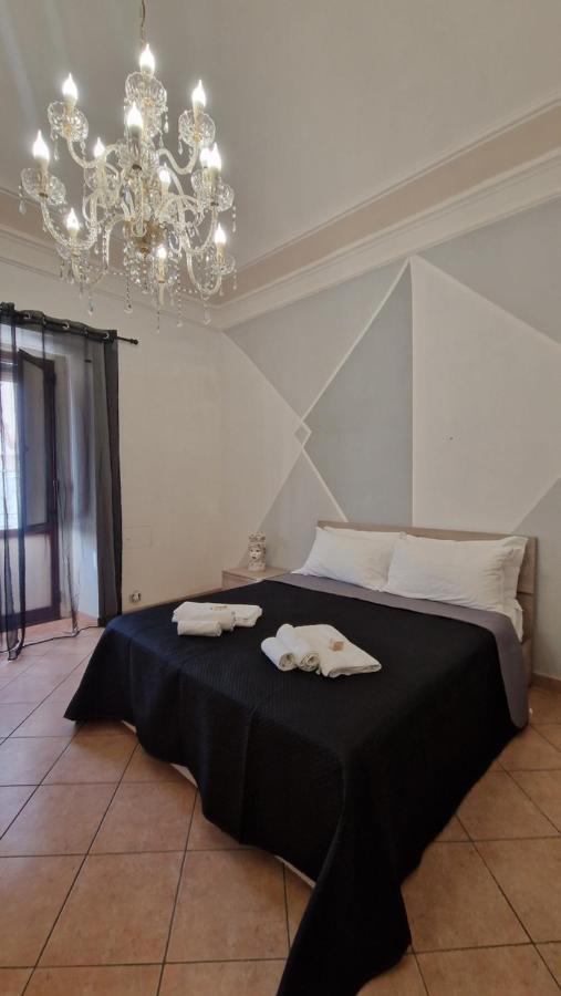 The Crazy House Apartment Catania Exterior photo